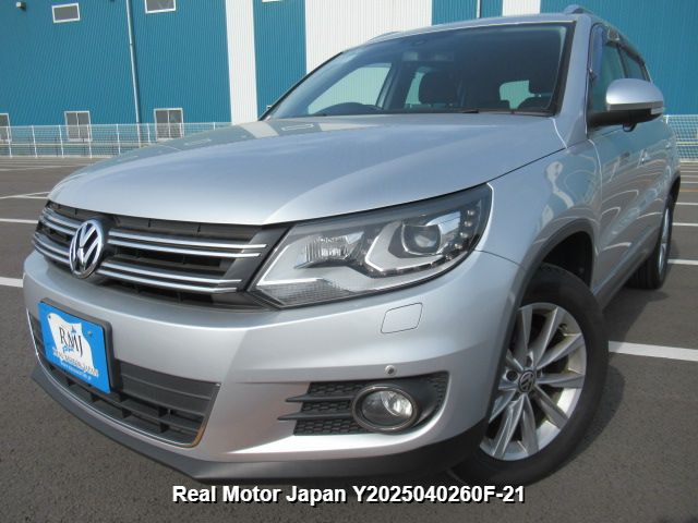2013 VOLKSWAGEN TIGUAN