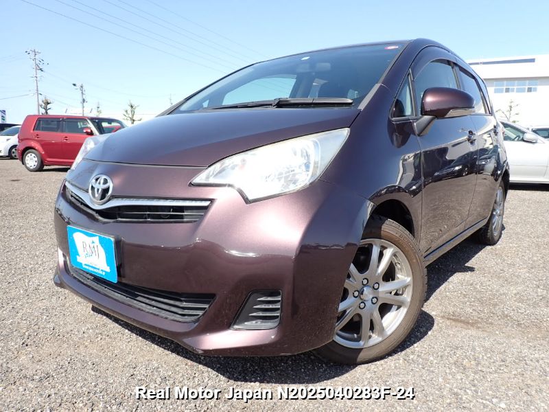2012 TOYOTA RACTIS