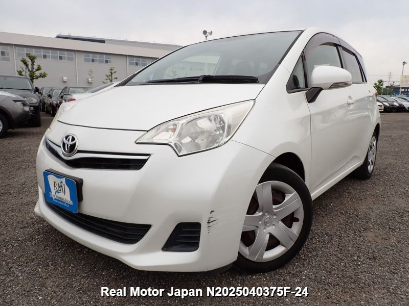 2012 TOYOTA RACTIS