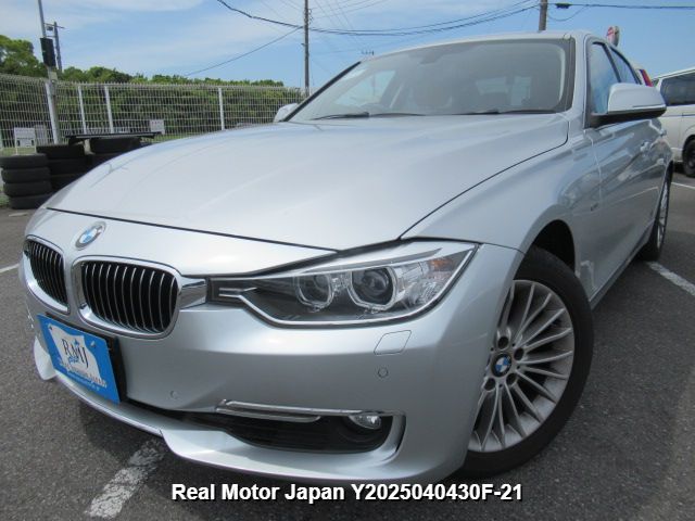2012 BMW 3 SERIES