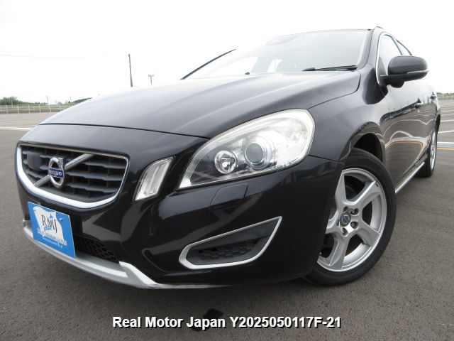 2012 VOLVO V60