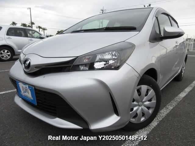 2014 TOYOTA VITZ