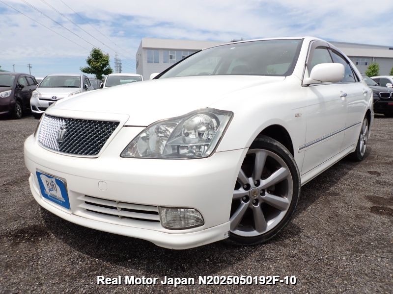 2004 TOYOTA CROWN ATHLETE
