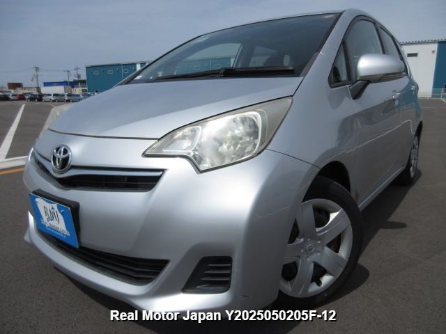 2011 TOYOTA RACTIS