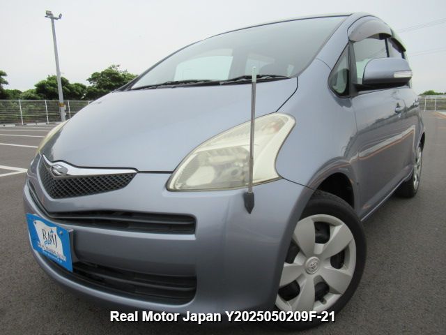 2005 TOYOTA RACTIS