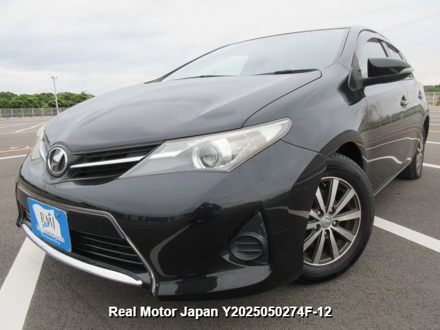 2014 TOYOTA AURIS