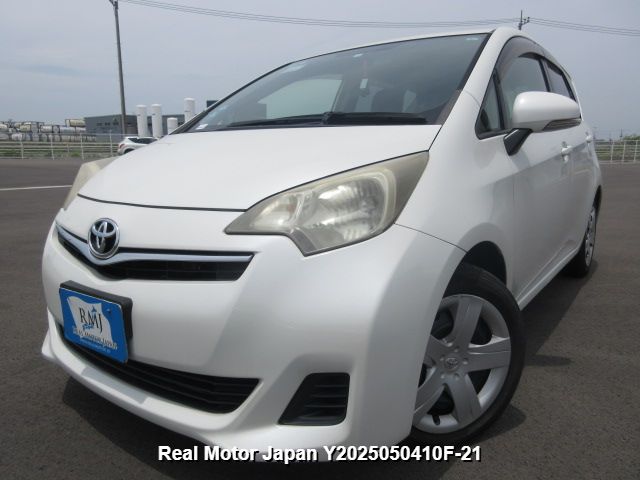 2012 TOYOTA RACTIS