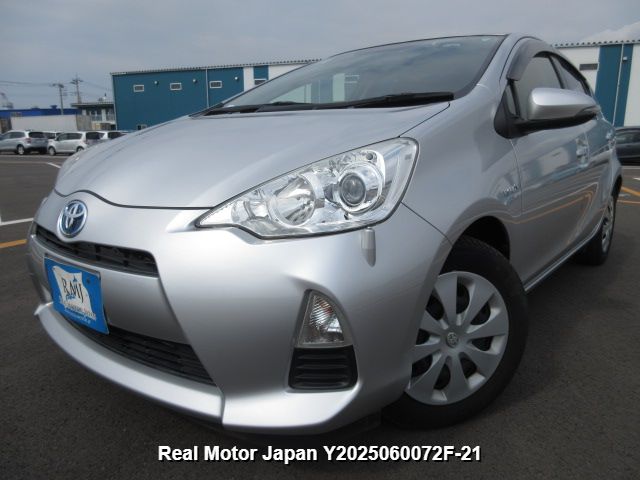 2014 TOYOTA AQUA