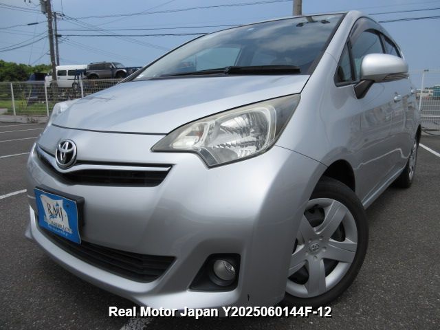 2012 TOYOTA RACTIS