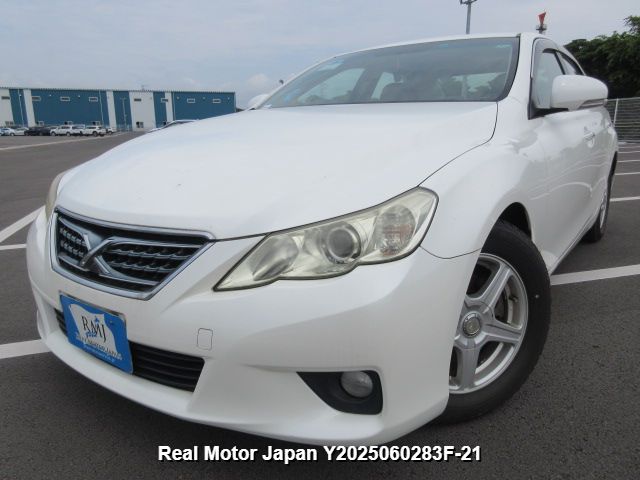2010 TOYOTA MARK X