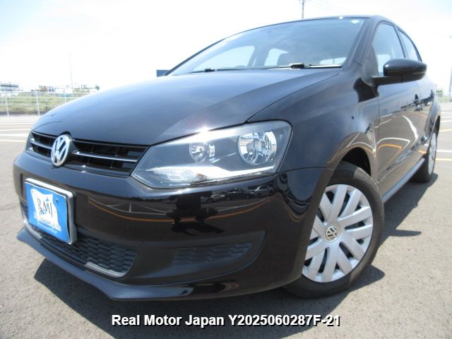 2012 VOLKSWAGEN POLO