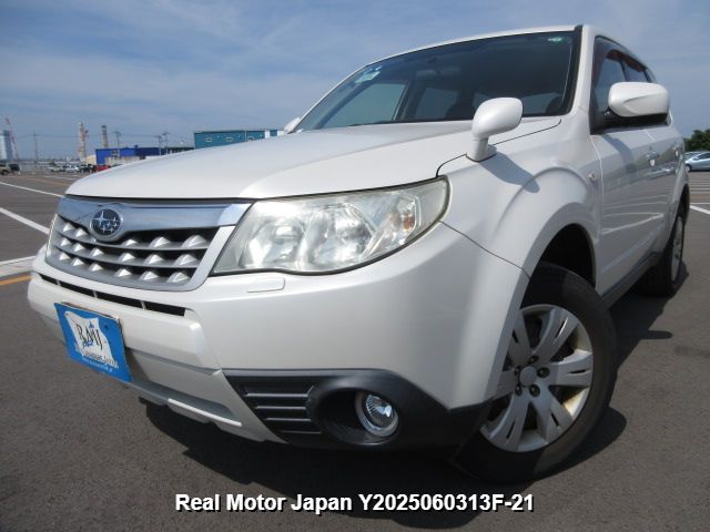 2011 SUBARU FORESTER