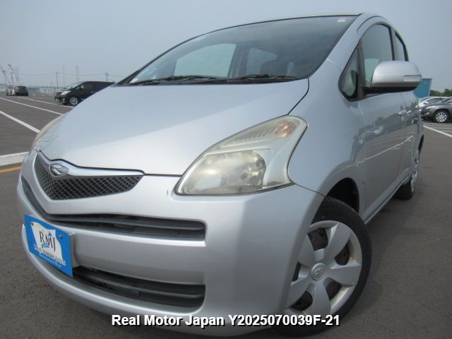2006 TOYOTA RACTIS