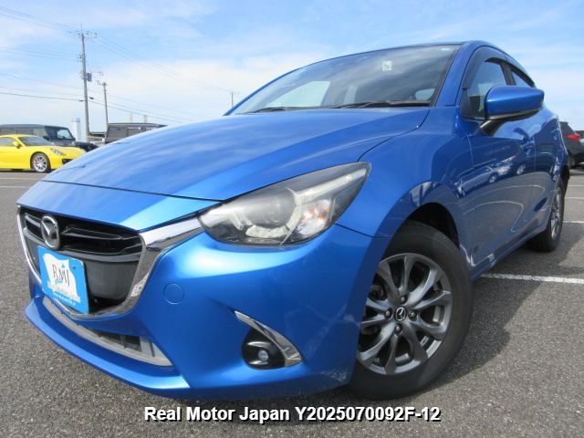 2016 MAZDA DEMIO