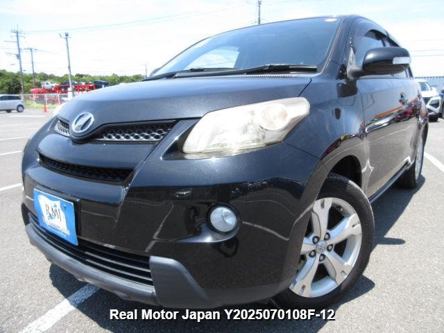 2010 TOYOTA IST