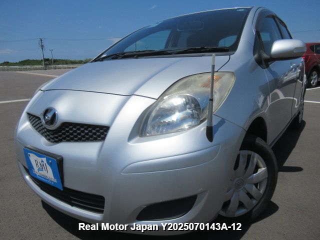 2009 TOYOTA VITZ