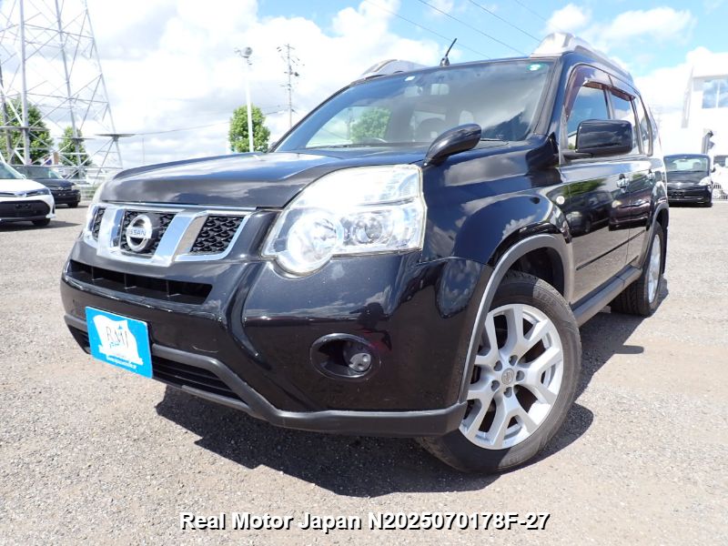 2012 NISSAN X-TRAIL