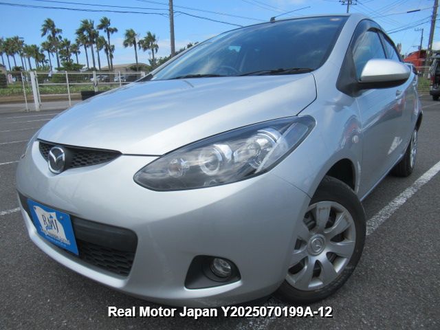 2011 MAZDA DEMIO