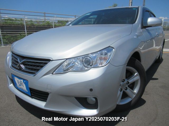 2011 TOYOTA MARK X