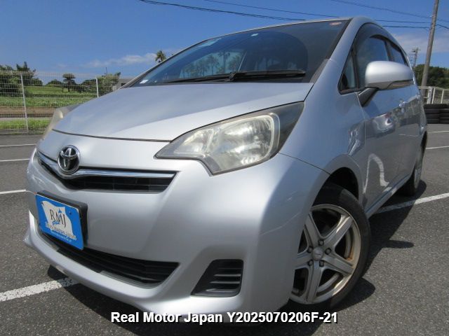 2012 TOYOTA RACTIS