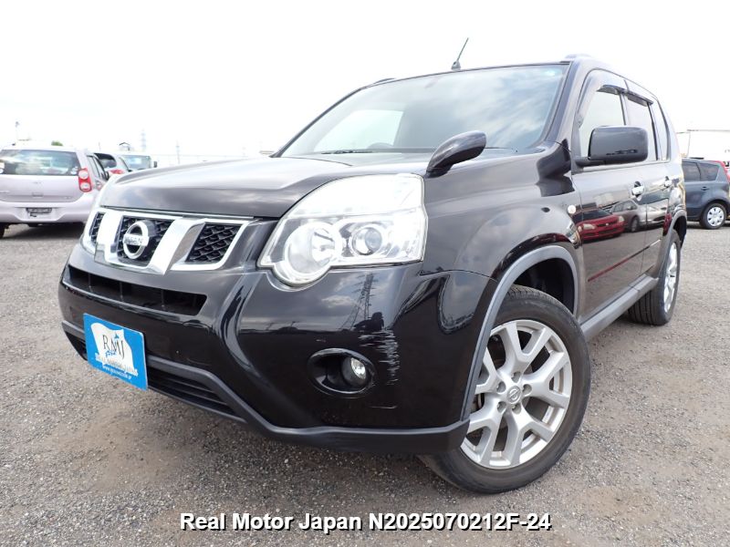 2013 NISSAN X-TRAIL