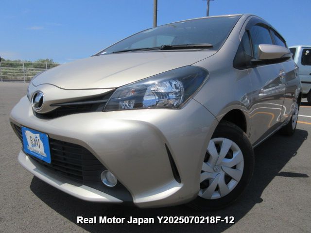 2015 TOYOTA VITZ