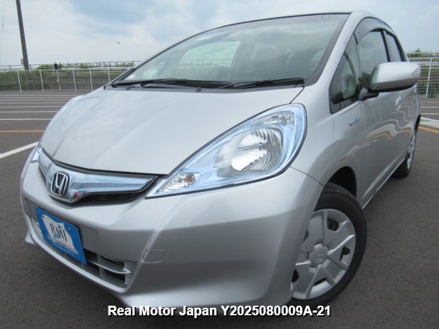 2012 HONDA FIT HYBRID