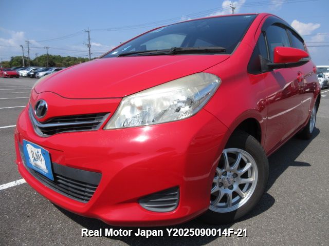 2011 TOYOTA VITZ