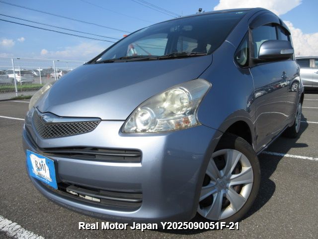 2010 TOYOTA RACTIS