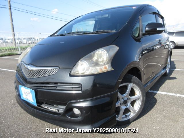 2010 TOYOTA RACTIS