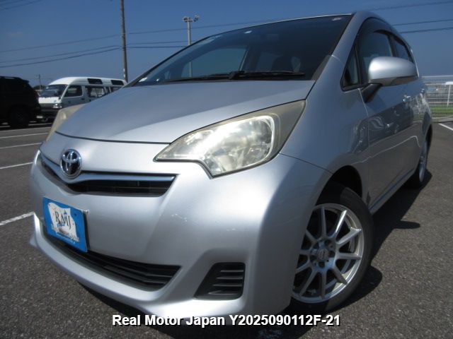 2012 TOYOTA RACTIS