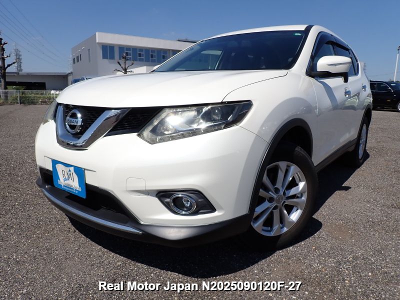 2015 NISSAN X-TRAIL