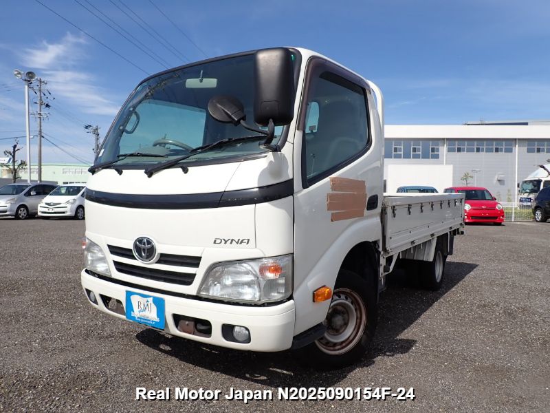 2014 TOYOTA DYNA