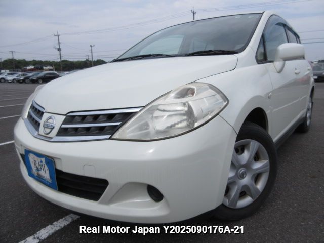 2010 NISSAN TIIDA