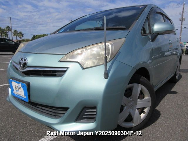 2012 TOYOTA RACTIS