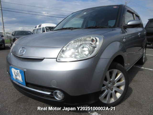 2010 MAZDA VERISA