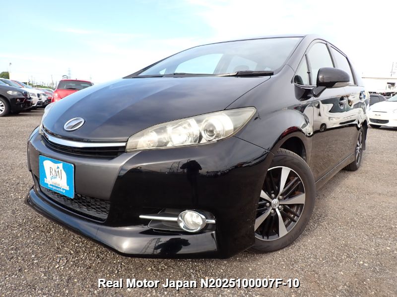 2015 TOYOTA WISH