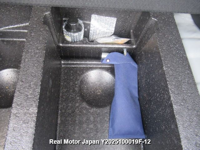 Thumbnail 27