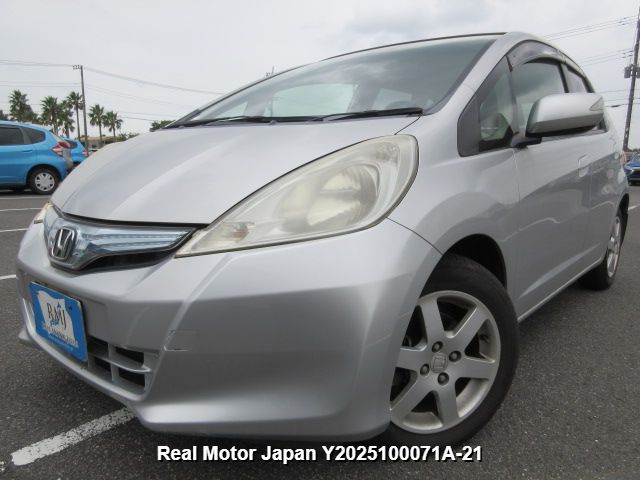 2012 HONDA FIT HYBRID