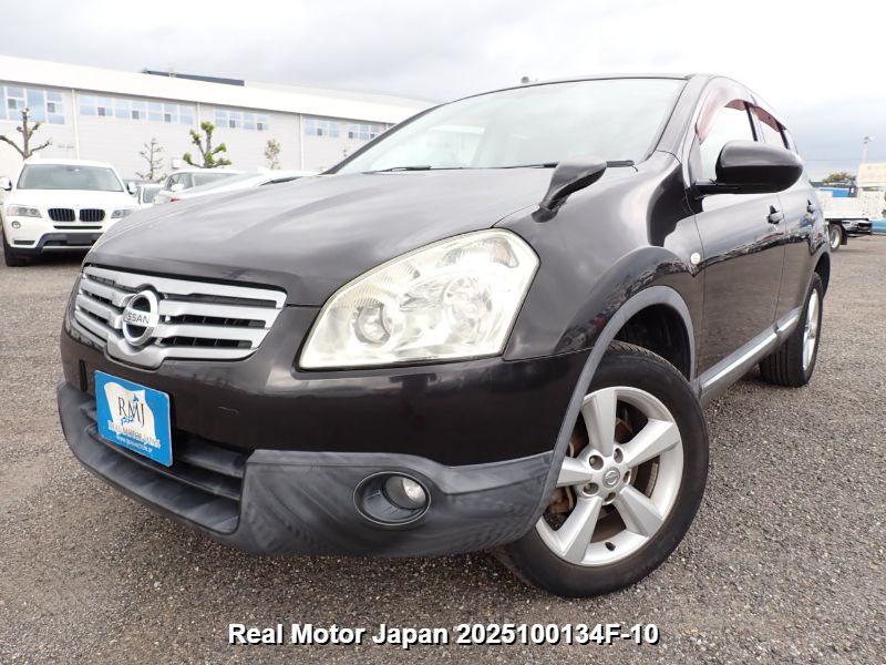 2011 NISSAN DUALIS