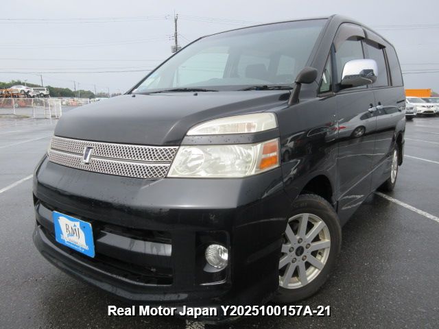 2007 TOYOTA VOXY