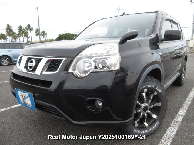 2013 NISSAN X-TRAIL