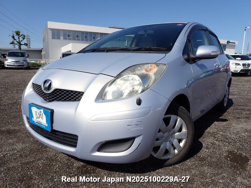 2010 TOYOTA VITZ