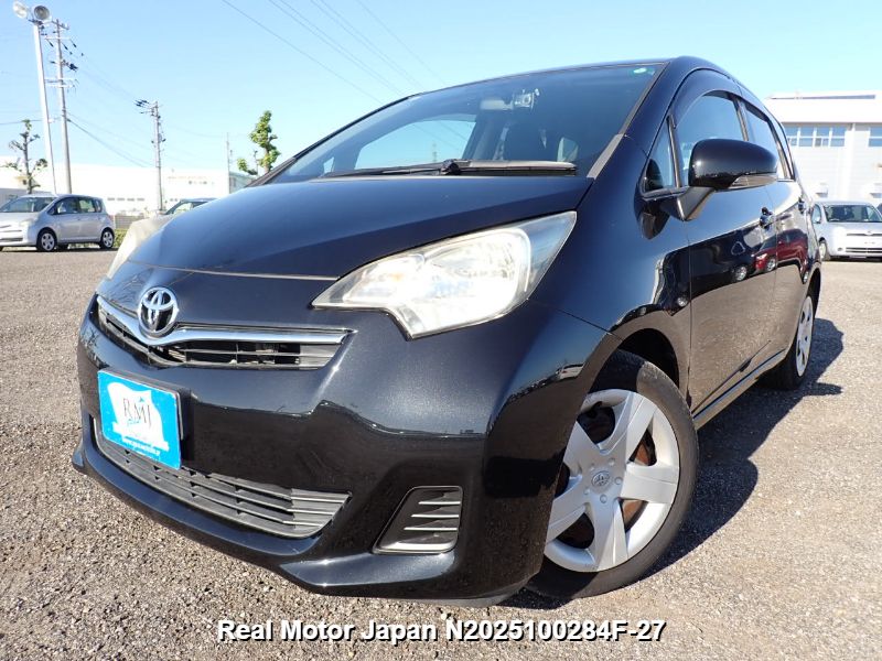 2011 TOYOTA RACTIS