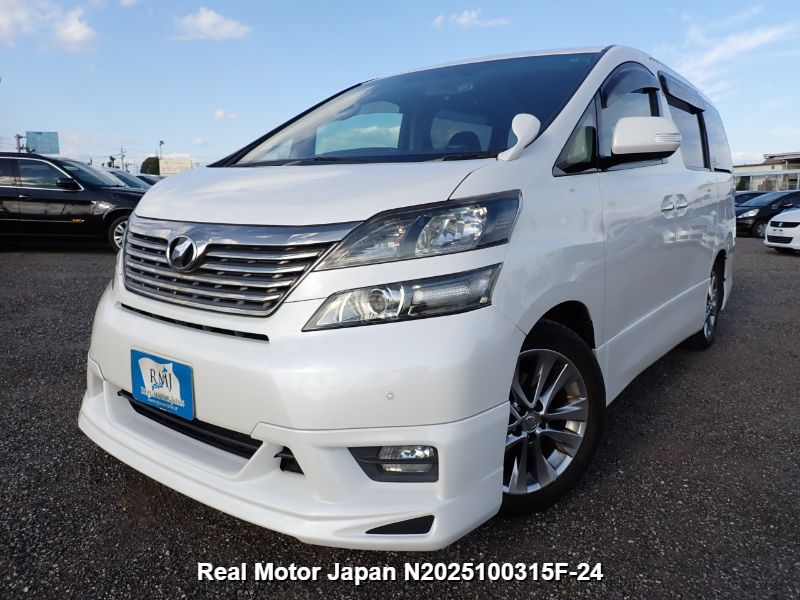 2010 TOYOTA VELLFIRE