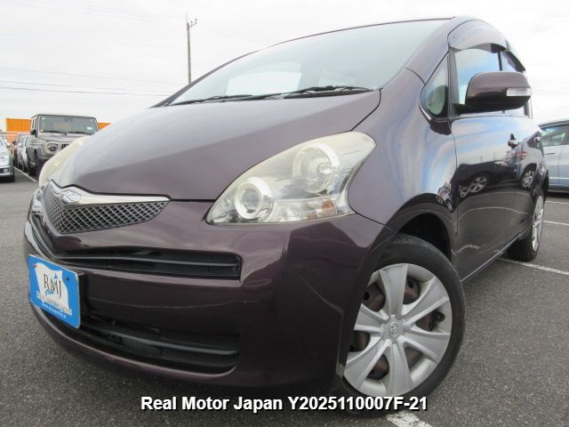 2010 TOYOTA RACTIS