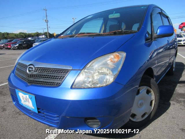 2001 TOYOTA COROLLA SPACIO