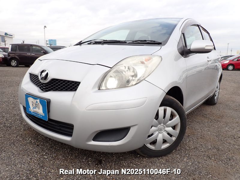 2009 TOYOTA VITZ