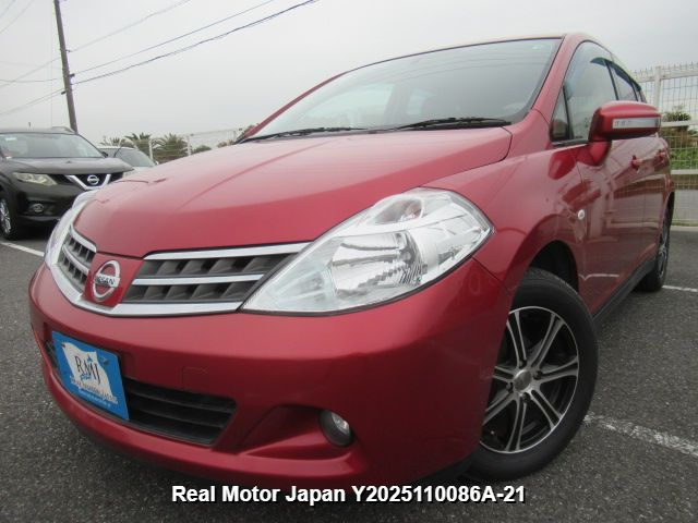 2009 NISSAN TIIDA