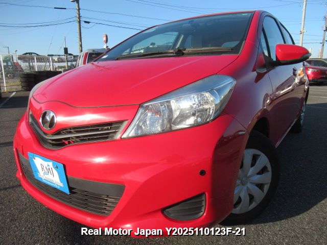 2011 TOYOTA VITZ